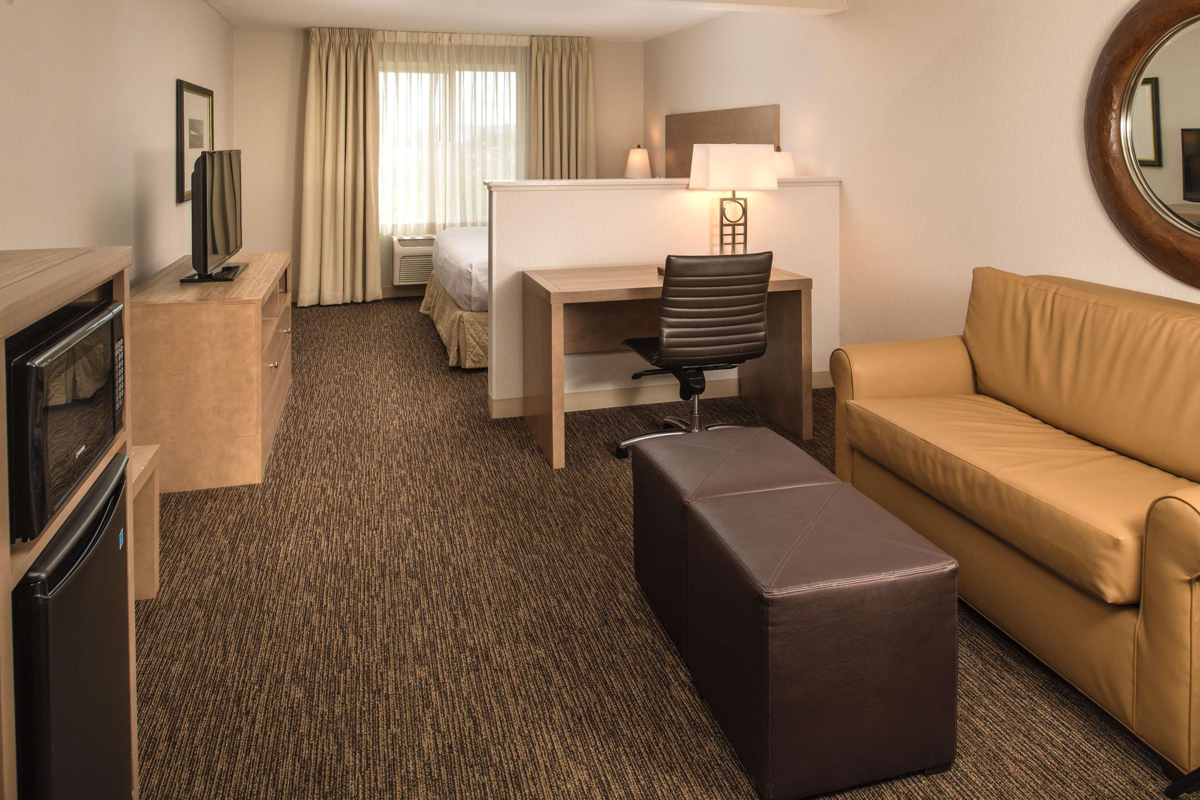 Doubletree By Hilton North Salem Hotel Eksteriør billede